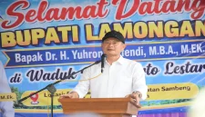 Bupati Lamongan Yuhronur Efendi menghadiri tasyakuran Embung Wono Tirto Lestari di Desa Kedungbanjar, Kecamatan Sambeng, Rabu (28/10). (Dok Foto: Ho/RadarBangsa.co.id)