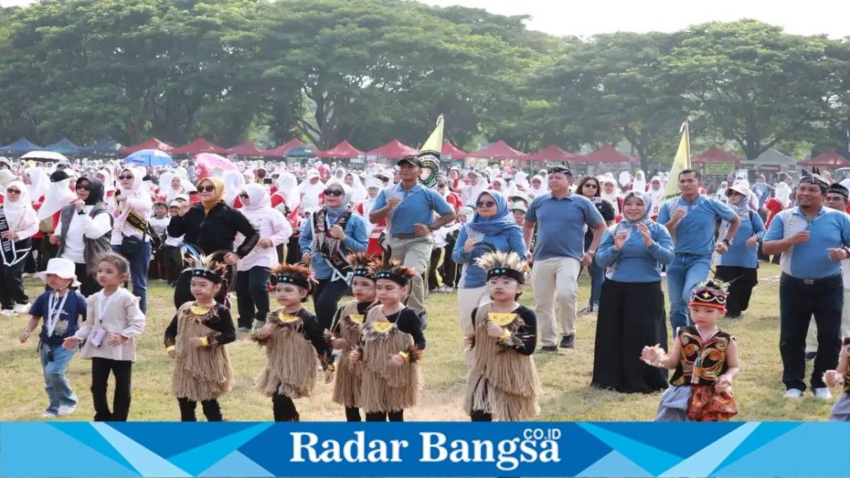 Anak-anak PAUD dan TK mengikuti Festival ASI BERLIAN di Lapangan Pasmar 2, Gedangan, Kabupaten Sidoarjo, Sabtu (24/10/2026). (Dok Foto Ho/RadarBangsa.co.id).