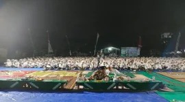 Santriwati menampilkan kreativitas melalui festival film dalam rangkaian penutupan HSN 2026 di Pondok Pesantren Al-Fatimiyah, Lamongan. Senin, 26 Oktober 2026 (Foto Ho/RadarBangsa.co.id).