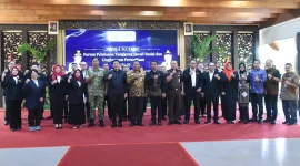 Bupati Sidoarjo H. Subandi saat pengukuhan kepengurusan Forum TJSLP Kabupaten Sidoarjo periode 2026–2029 di Pendopo Delta Wibawa, Kamis (29/10/2026). (Dok. Ho/RadarBangsa.co.id)