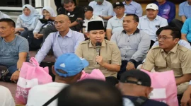 Gus Fawait bersama jajaran perangkat daerah dan warga mengikuti kegiatan bakti sosial dan karya bakti Indonesia ASRI di Alun-alun Jember, Sabtu (17/10/2026). (Dok. Ho/RadarBangsa.co.id)