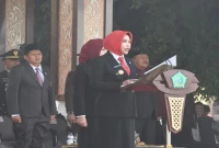 Wakil Bupati Sidoarjo Hj. Mimik Idayana memimpin Upacara Peringatan Hari Kesaktian Pancasila 2026 di Alun-Alun Sidoarjo, Kamis (1/10/2026). (Dok. Ho/RadarBangsa.co.id)