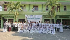 Kegiatan peringatan Hari Santri Nasional 2026 oleh YPP Al Munawwaroh, Kecamatan Kembangbahu, Kabupaten Lamongan. (Dok. Ho/RadarBangsa.co.id)