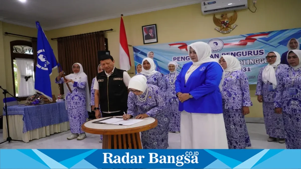 Pengukuhan kepengurusan DPC IWAPI Kota Probolinggo periode 2026–2031 di Bale Hinggil Lantai 2, Rabu (21/10/2026). (Dok. Ho/RadarBangsa.co.id)