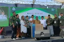 Ribuan santri dan warga mengikuti jalan santai dalam rangka Hari Santri Nasional 2026 di Desa Bulusari, Kecamatan Gempol, Kabupaten Pasuruan, Minggu (18/10/2026). (Dok. Ho/RadarBangsa.co.id)