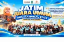 Gubernur Jawa Timur Khofifah Indar Parawansa bersama para peserta FIKSI Nasional 2026 dalam perayaan keberhasilan Jawa Timur meraih gelar juara umum di Surabaya, 17 Oktober 2026. (Dok. Ho/RadarBangsa.co.id)