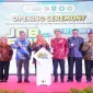 Gubernur Jawa Timur Khofifah Indar Parawansa saat membuka Job Fair Inklusif Jawa Timur 2026 di Grand City Convex Surabaya, Kamis (29/10/2026). (Dok. Ho/RadarBangsa.co.id)