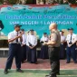 Kapolres Lamongan memberikan edukasi kepada siswa dalam kegiatan Polisi Peduli Pendidikan di SMPN 1 Lamongan, Senin (26/10/2026). (Dok. Ho/RadarBangsa.co.id).