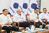 Sekretaris Jenderal Kemnaker Cris Kuntadi menyampaikan sosialisasi tata cara pendaftaran mitra MagangHub Batch 3 Angkatan II Tahun 2026 di Jakarta. (Dok. Ho/Kemnaker/RadarBangsa.co.id).