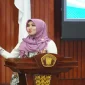 Anggota DPD RI asal Jawa Timur, Lia Istifhama, saat menyampaikan materi pengembangan karakter kepemimpinan dalam kegiatan LKMM-TL Universitas Brawijaya 2026 di Gedung Widyaloka, Malang, Minggu (11/10/2026). (Dok. Ho/RadarBangsa.co.id)