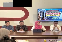 Lia Istifhama saat menyampaikan keterangan terkait sengketa tanah, Jumat (2/10/2026). (Dok. Ho/RadarBangsa.co.id)