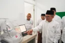 Kiai dan santri mengikuti pemeriksaan kesehatan gratis di RSNU Pasuruan dalam rangkaian menyambut Hari Santri Nasional 2026, Kamis (22/10/2026). (Dok. Ho/RSNU Pasuruan/RadarBangsa.co.id).