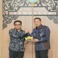 Koordinasi Ombudsman RI dan Pemkab Lamongan terkait evaluasi penilaian maladministrasi penyelenggaraan pelayanan publik 2026. Jumat, 23 Oktober 2026 (Foto: Dok. Ho/Pemkab Lamongan/RadarBangsa.co.id).