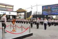Apel gelar pasukan Operasi Patuh Semeru 2026 di halaman Mapolres Lamongan, Senin (26/10/2026). (Dok. Ho/Polres Lamongan/RadarBangsa.co.id).