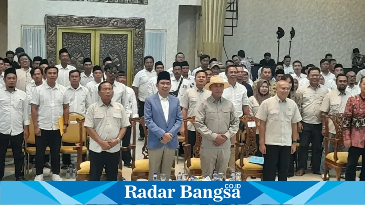 Gus Fawait hadiri Pelantikan Pengurus Anak Cabang HKTI se-Kabupaten Jember di Pendopo Wahyawibawagraha, Jember, Sabtu (3/10/2026). (Dok. Ho/RadarBangsa.co.id)