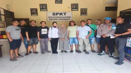 Tim URC Satreskrim Polres Lamongan saat mengungkap kasus pencurian uang keluarga pasien di RSUD Dr. Soegiri Lamongan. (Dok. Ho/RadarBangsa.co.id)
