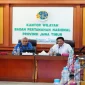 Bupati Sidoarjo Subandi bersama Kepala Kanwil BPN Jawa Timur M. Naim dalam pembahasan pengadaan lahan Flyover Gedangan. Rabu, 28 Oktober 2026 (Foto: Ho/Kominfo Kabupaten Sidoarjo).