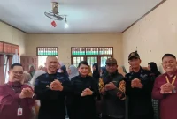 Tim RS Bhayangkara TK III Pusdik Watukosek menggelar bakti sosial pemeriksaan kesehatan gratis bagi warga Dusun Pabean, Desa Kejapanan, Kecamatan Gempol, Kabupaten Pasuruan, Jumat (16/10/2026). (Dok. Ho/RadarBangsa.co.id)