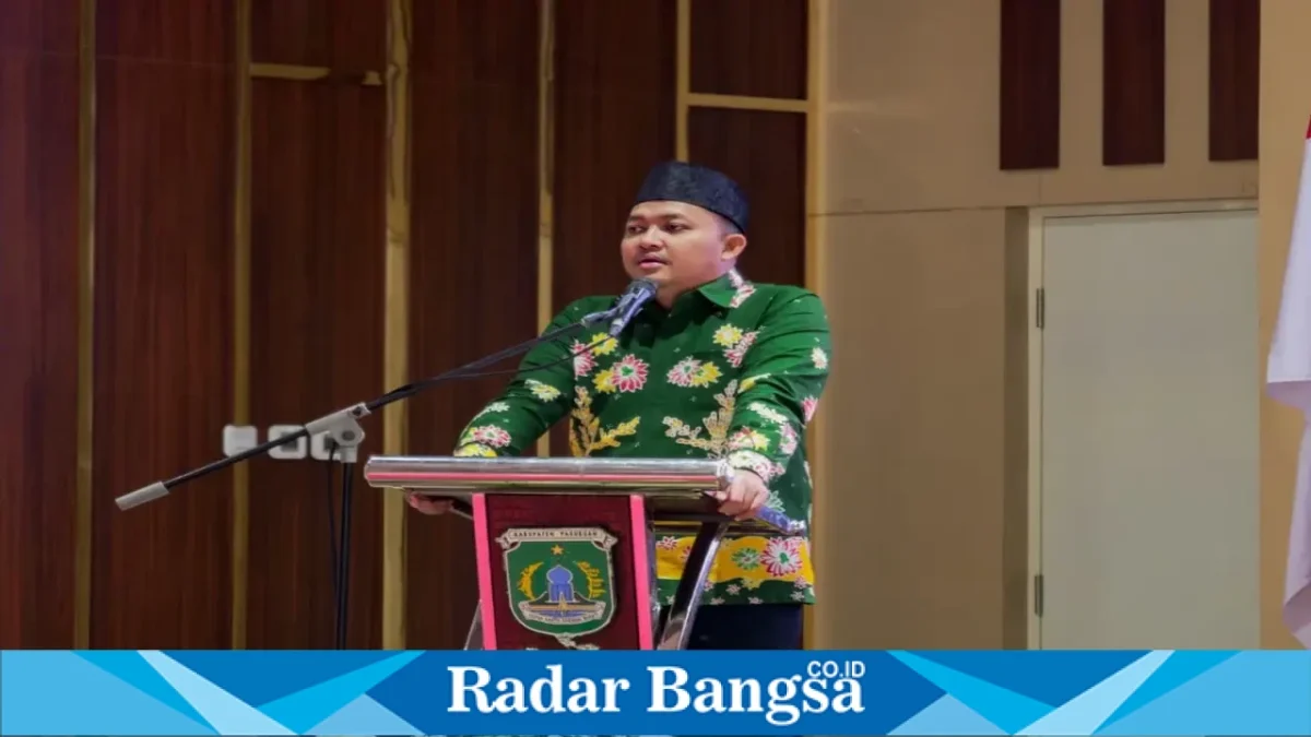 Bupati Pasuruan Rusdi Sutejo