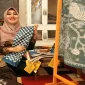 Anggota DPD RI Lia  Istifhama di Sanggar Batik Mbah Guru, Jumat (23/10/2026). (Dok Foto Ho/RadarBangsa.co.id)