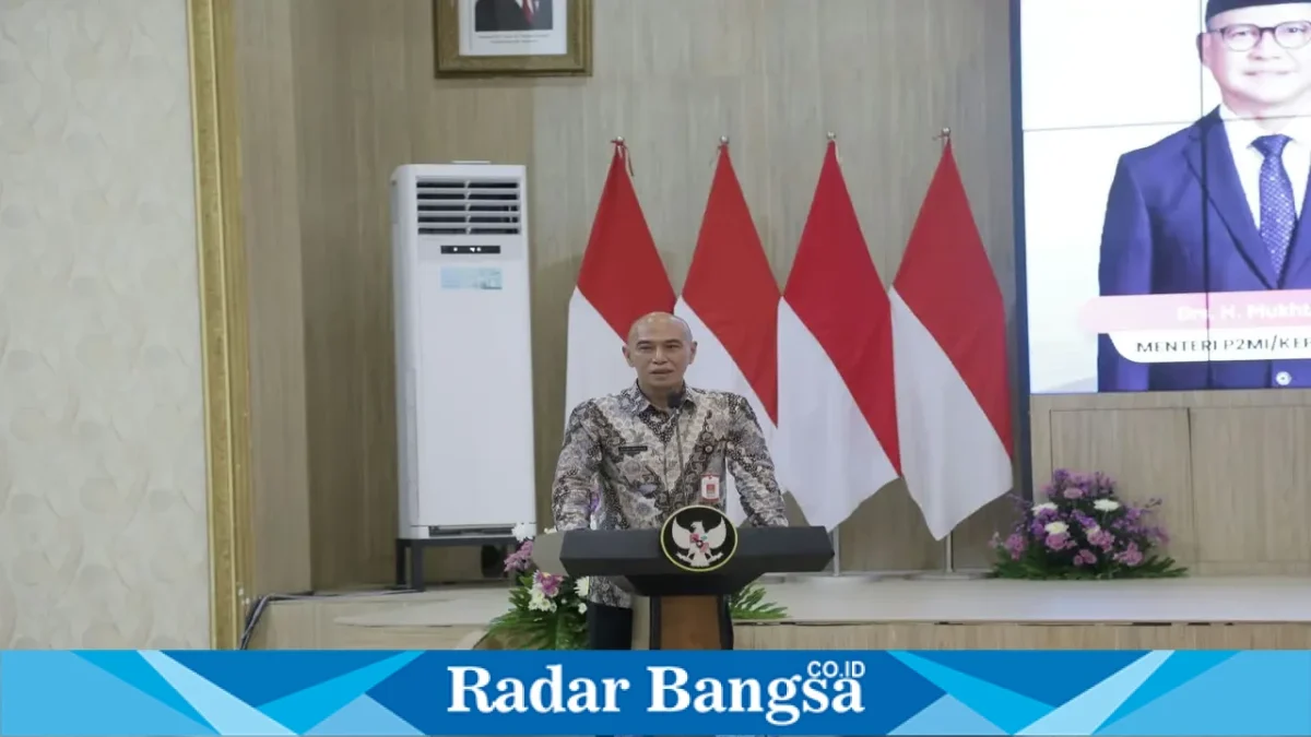 Ahmad Imam Fauzi, Pj. Sekda Jember mewakili Bupati Jember Gus Fawait saat menyampaikan paparan. (Dok. Ho/RadarBangsa.co.id)