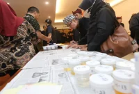 Bupati Banyuwangi Ipuk Fiestiandani dalam kegiatan penguatan komitmen pencegahan dan pemberantasan penyalahgunaan serta peredaran gelap narkotika di Kantor Pemkab Banyuwangi, Selasa (6/10/2026). (Dok. Ho/RadarBangsa.co.id)