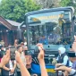 Gubernur Jawa Timur Khofifah Indar Parawansa saat peluncuran Trans Jatim Koridor II Malang Raya di Kepanjen, Kabupaten Malang, Jumat (30/10/2026). (Dok. Ho/RadarBangsa.co.id)