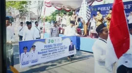 Wakil Bupati Sampang H. Ahmad Mahfudz melepas Kirab Pawai Ta’aruf MTQ ke-32 Kabupaten Sampang, Senin (19/10/2026). (Dok. Ho/RadarBangsa.co.id)
