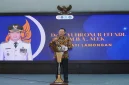 Bupati Lamongan Yuhronur Efendi menghadiri wisuda angkatan VII Sekolah Orang Tua Hebat di Pendopo Lokatantra, Kamis (29/10). (Dok Foto: Ho/RadarBangsa.co.id)